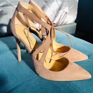 Zendaya pink/beige heels